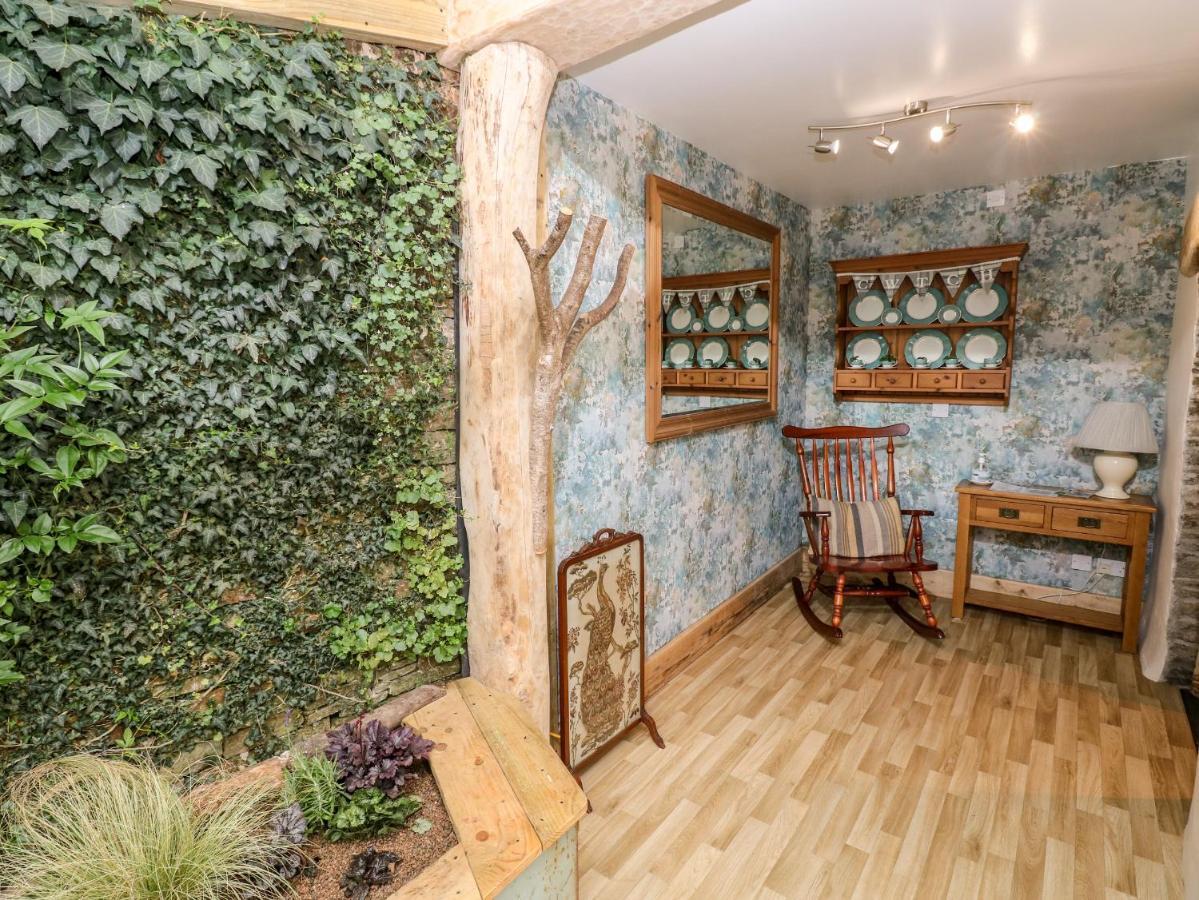Вилла The Cwtch Tyn-Y-Bettws Farm Экстерьер фото